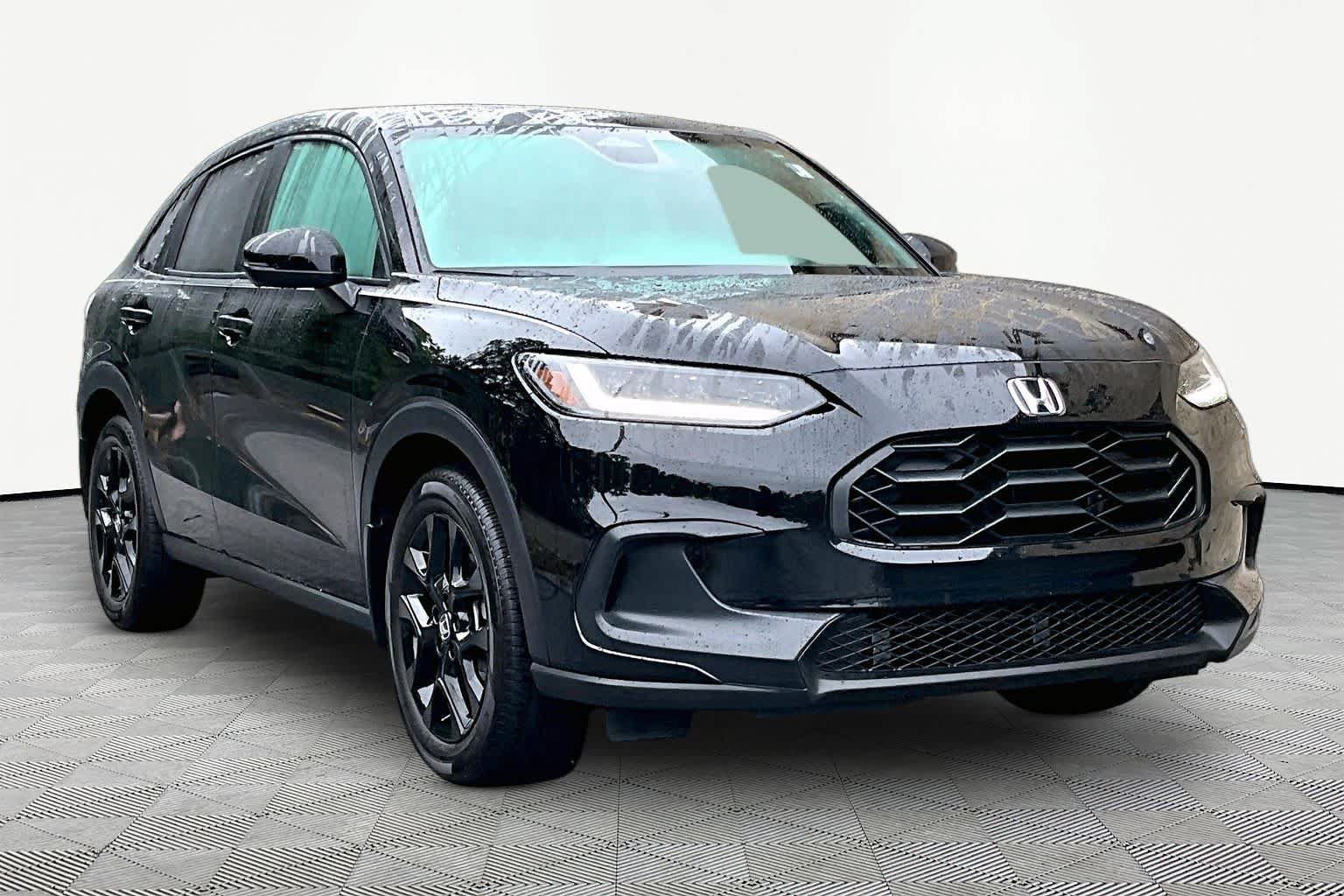 Used 2025 Honda HR-V Sport image 3