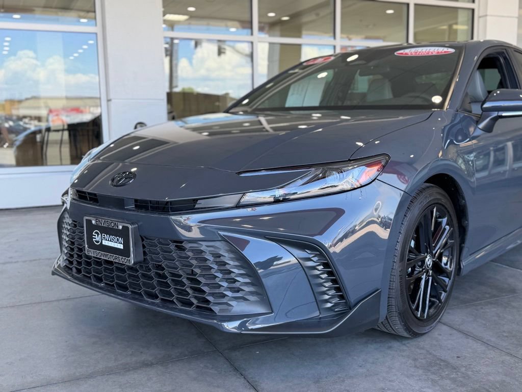 Certified 2026 Toyota Camry SE FWD image 3