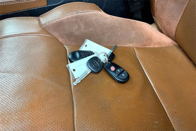 Used 2014 Toyota Tundra 1794 Edition image 14