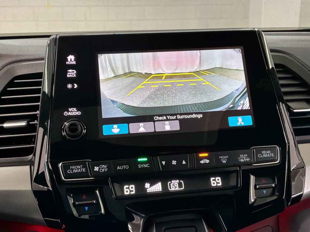 Certified 2023 Honda Odyssey Sport image 18