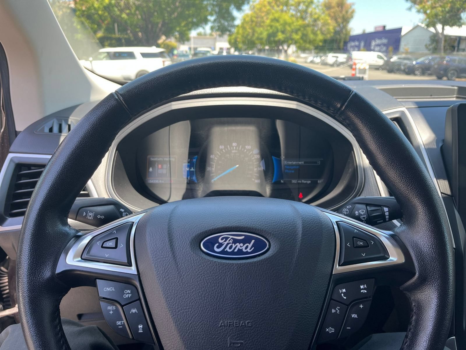 Used 2024 Ford Edge SEL AWD/4WD image 28