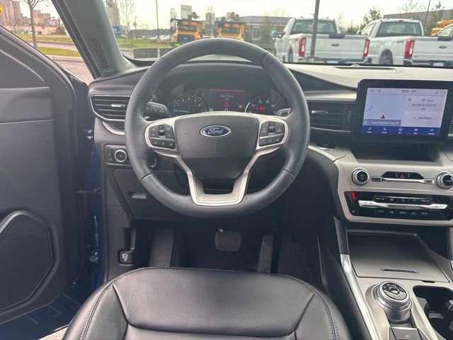 Used 2023 Ford Explorer XLT w/ Equipment Group 202A image 14