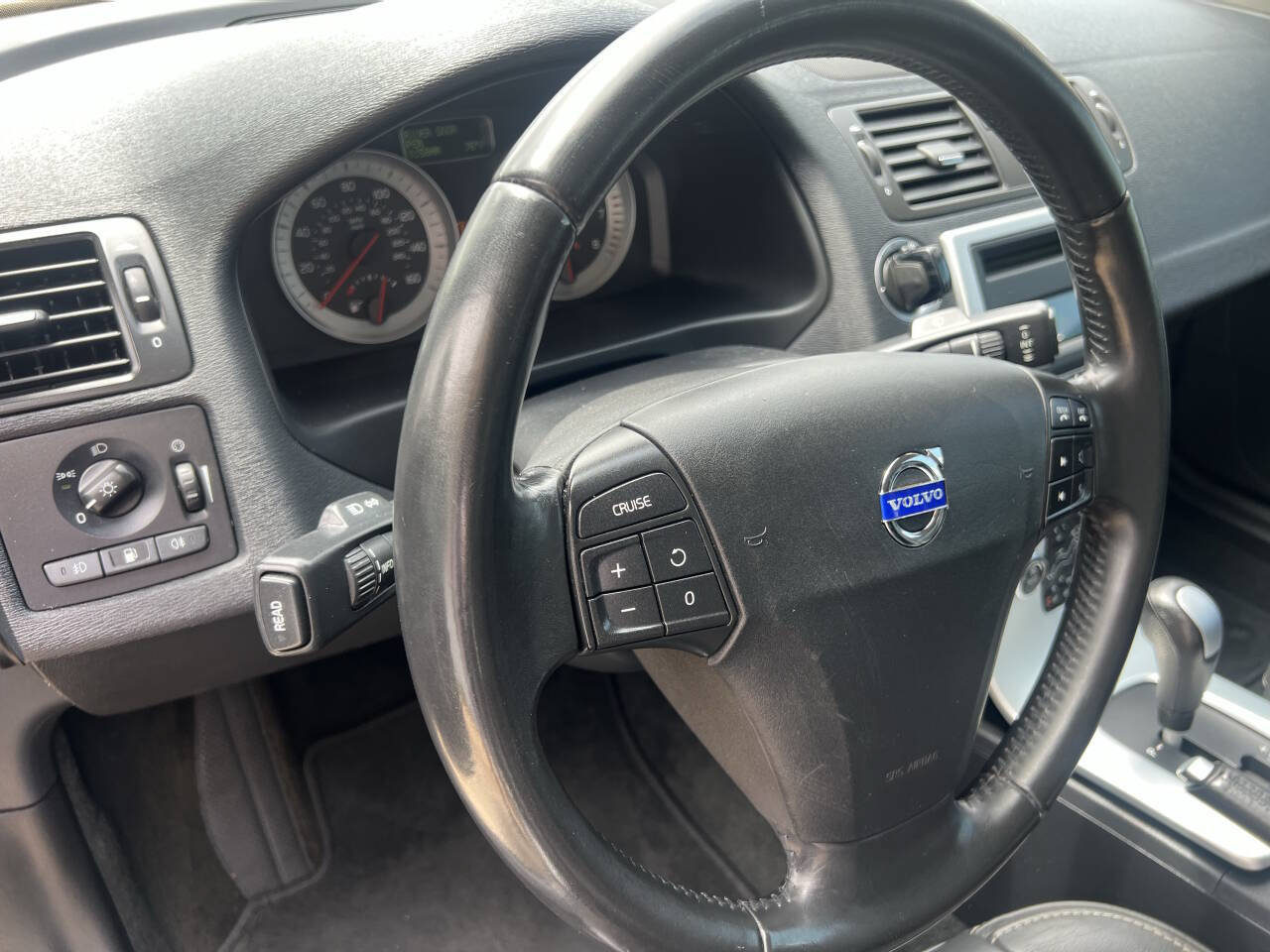 Used 2012 Volvo C70 T5 FWD image 12