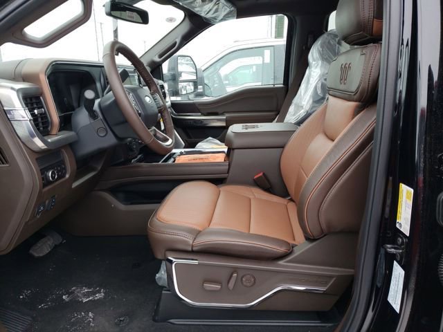 New 2026 Ford F450 King Ranch w/ FX4 Off-Road Package image 12
