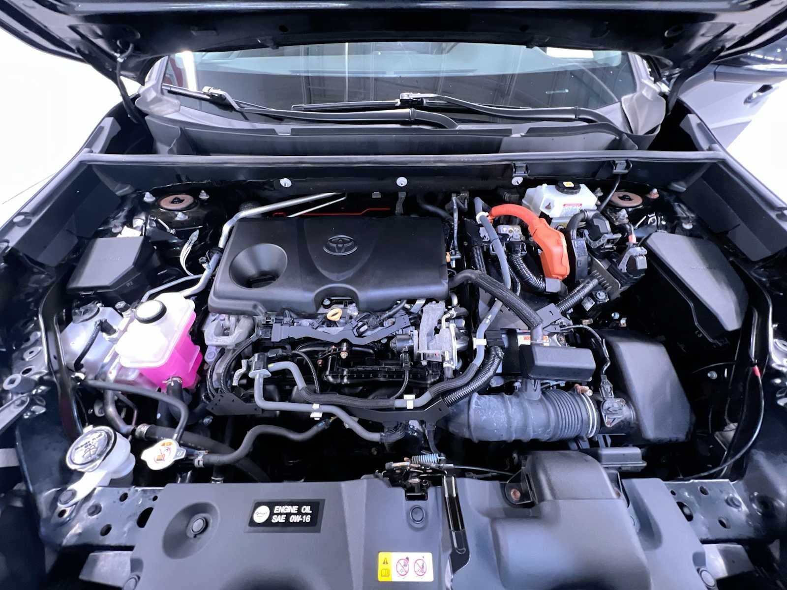 Used 2021 Toyota RAV4 XLE AWD/4WD image 11