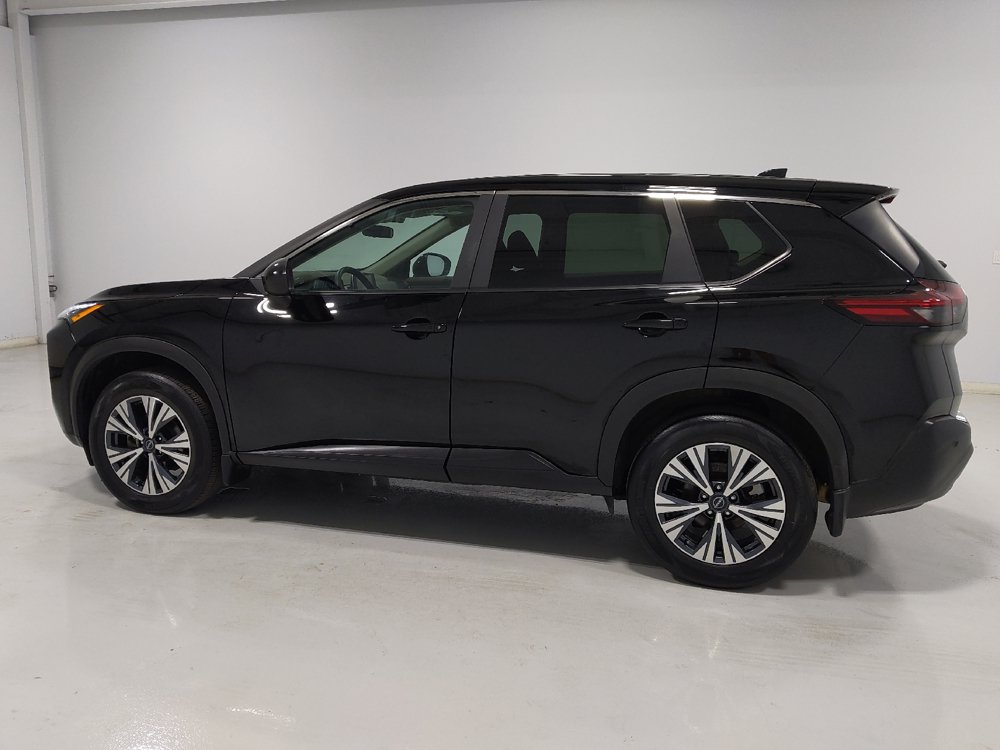 Used 2023 Nissan Rogue SV AWD/4WD image 3