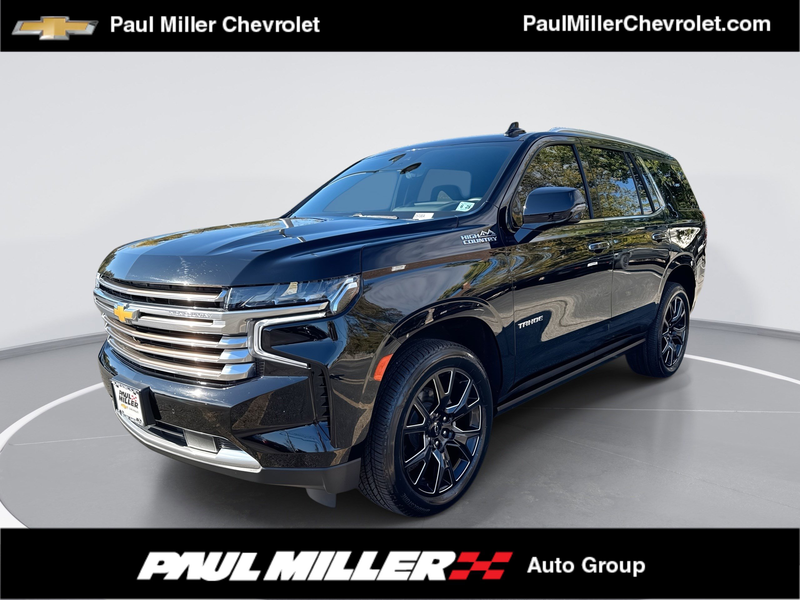 Used 2023 Chevrolet Tahoe High Country w/ Premium Package 2