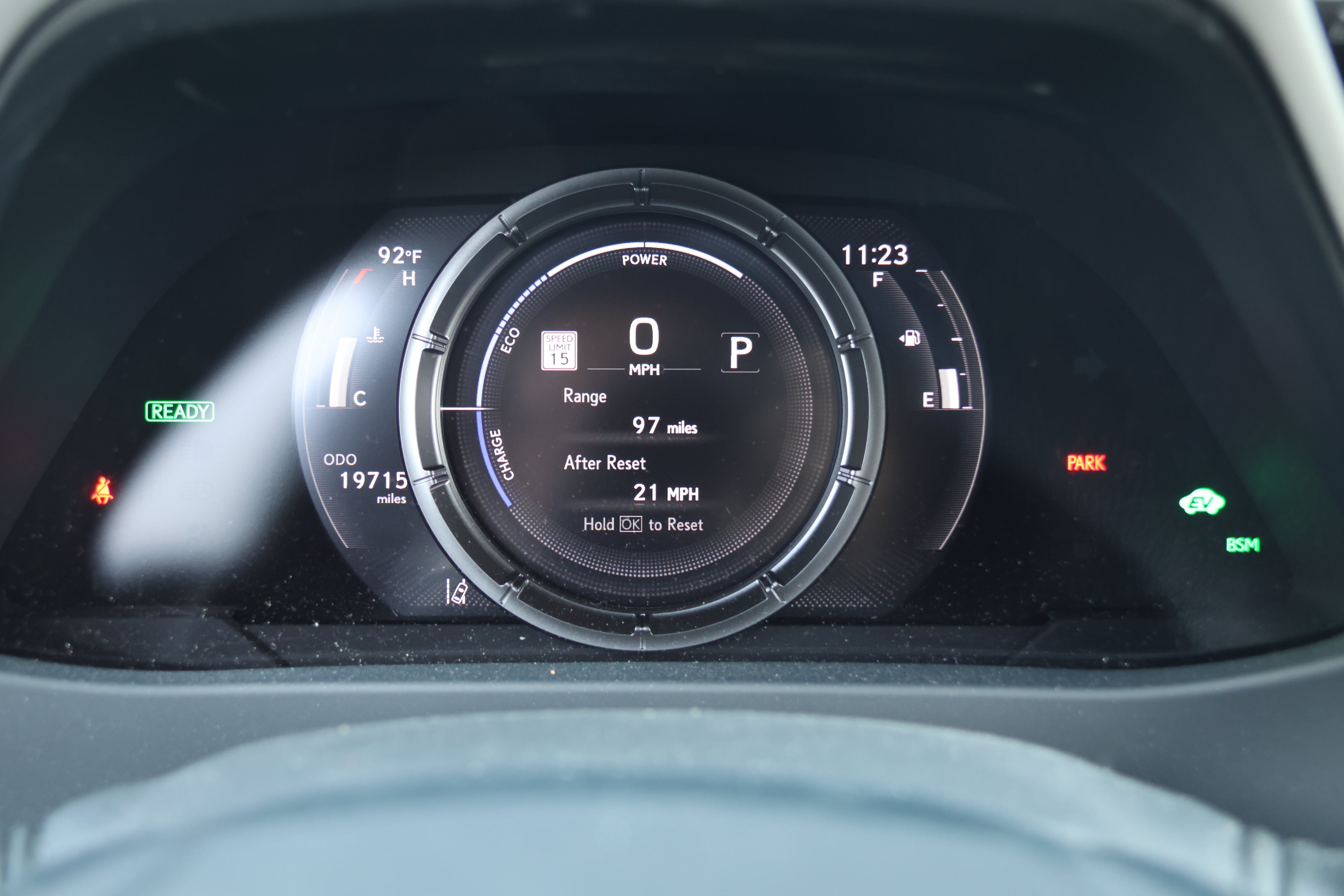 Used 2023 Lexus UX 250h F Sport FWD image 20