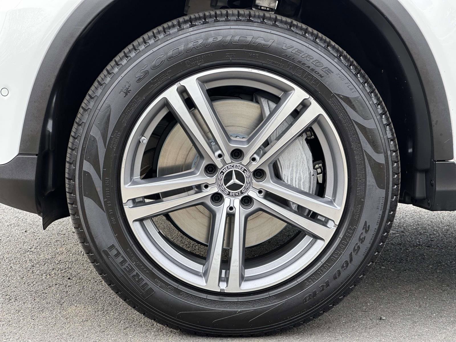 Used 2022 Mercedes-Benz GLC 300 4MATIC image 7