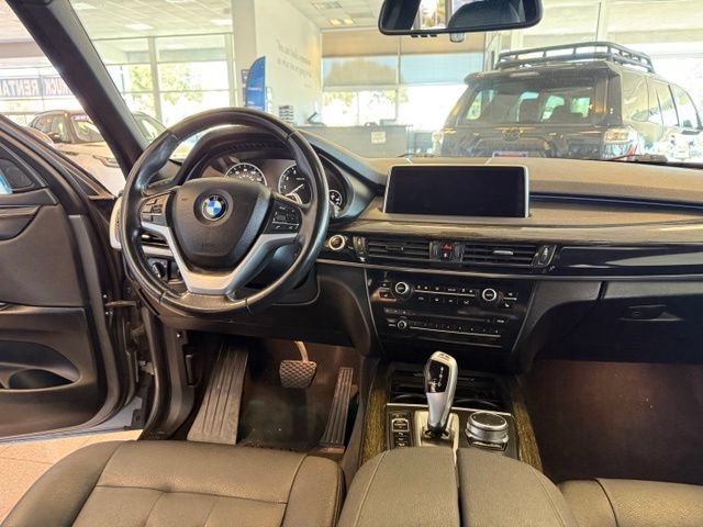 Used 2018 BMW X5 xDrive40e AWD/4WD image 5