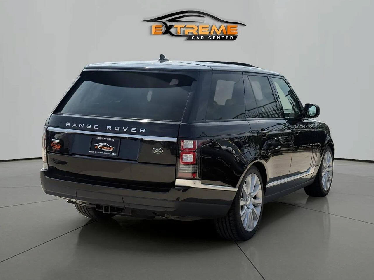 Used 2016 Land Rover Range Rover Supercharged AWD/4WD image 6