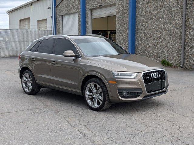 Used 2015 Audi Q3 2.0T Prestige w/ Prestige Package image 3
