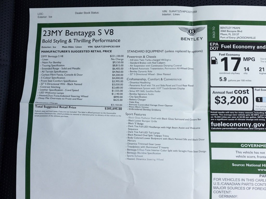 Used 2023 Bentley Bentayga image 61