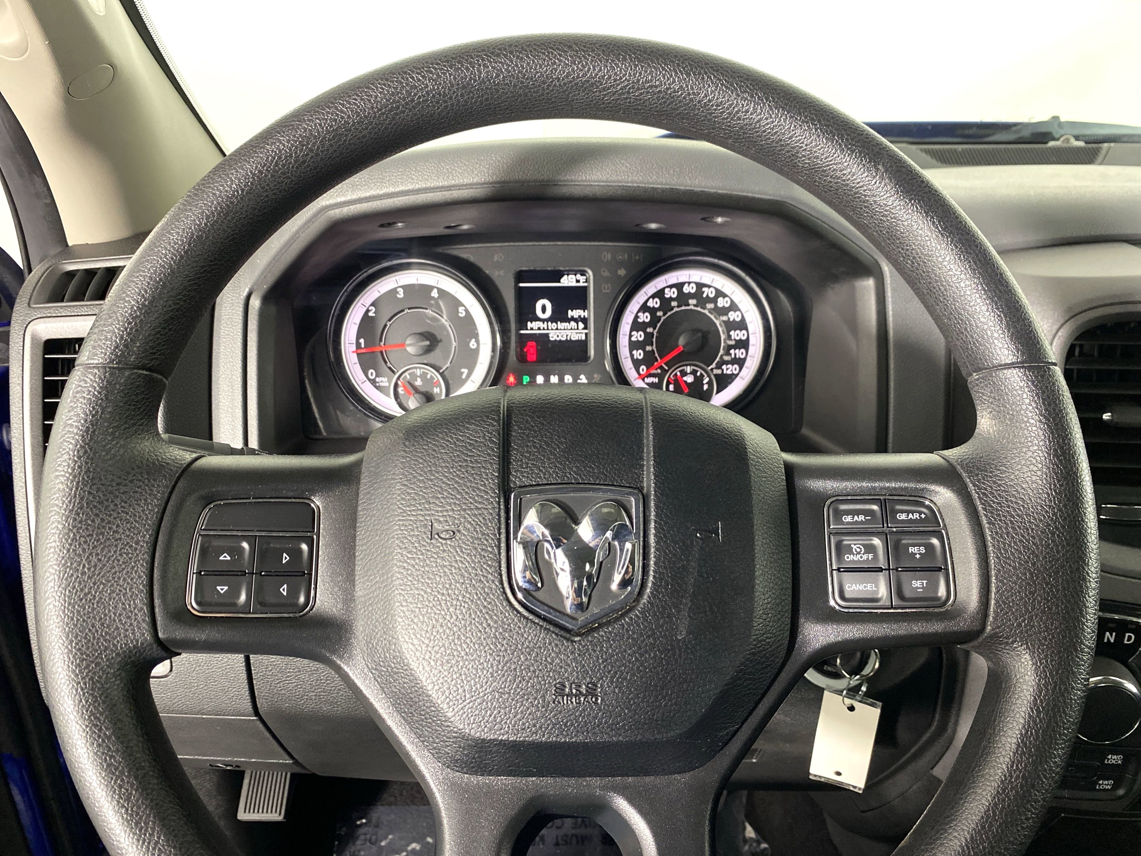 Used 2019 RAM 1500 Express AWD/4WD image 17
