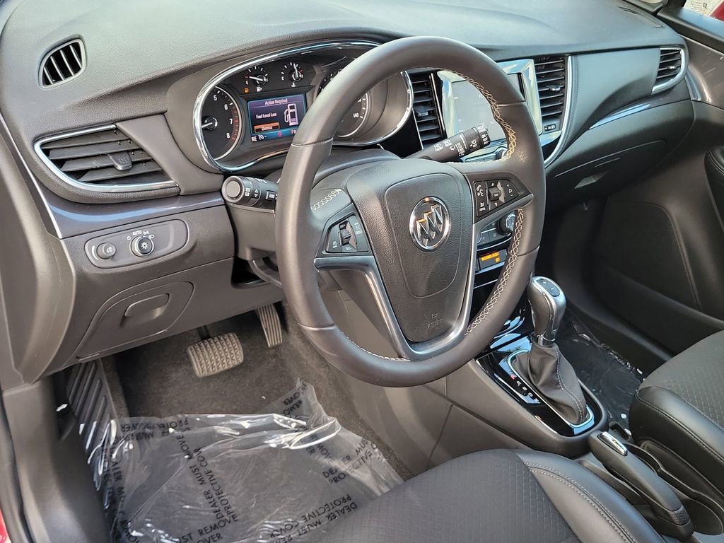 Used 2022 Buick Encore Preferred w/ Safety Package FWD image 16