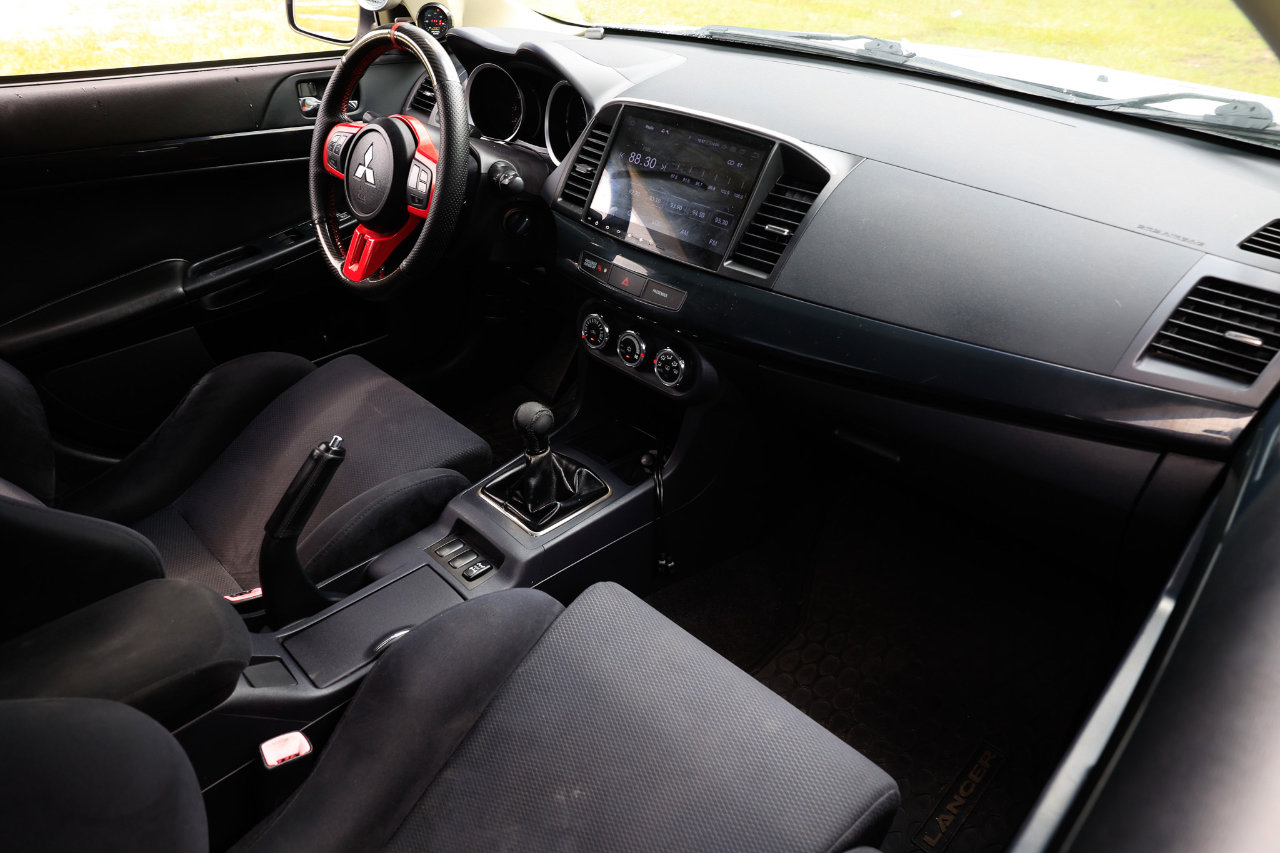 Used 2012 Mitsubishi Lancer Evolution GSR image 18
