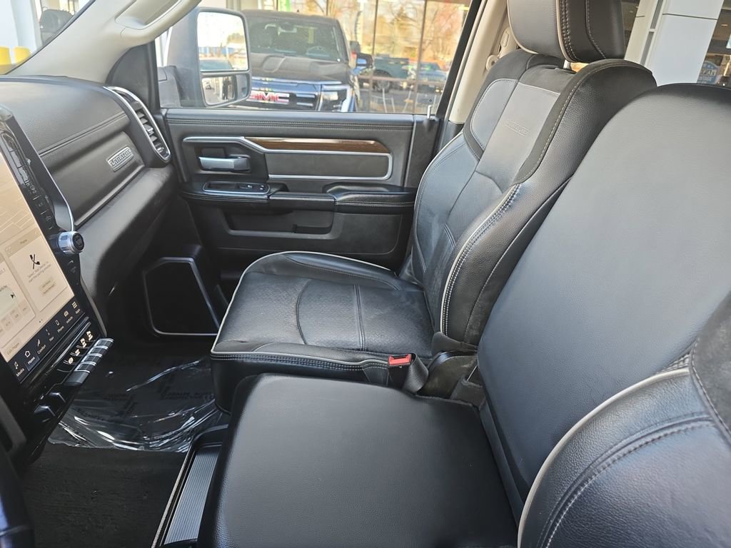 Used 2024 RAM 2500 Laramie image 22