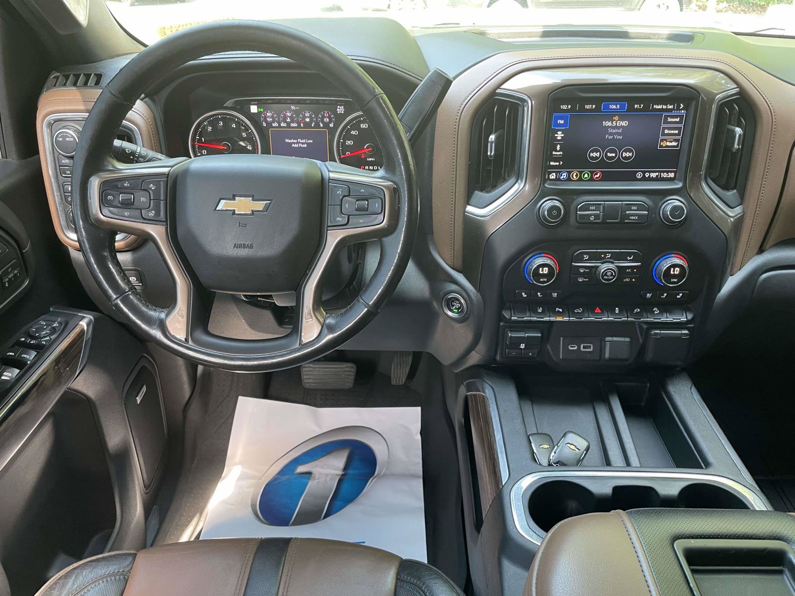 Used 2020 Chevrolet Silverado 2500 High Country w/ Technology Package AWD/4WD image 12