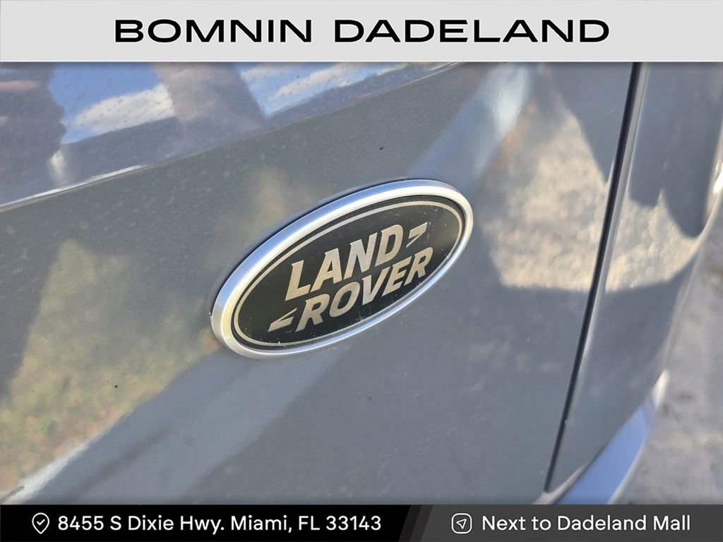 Used 2022 Land Rover Range Rover Evoque R-Dynamic S image 5