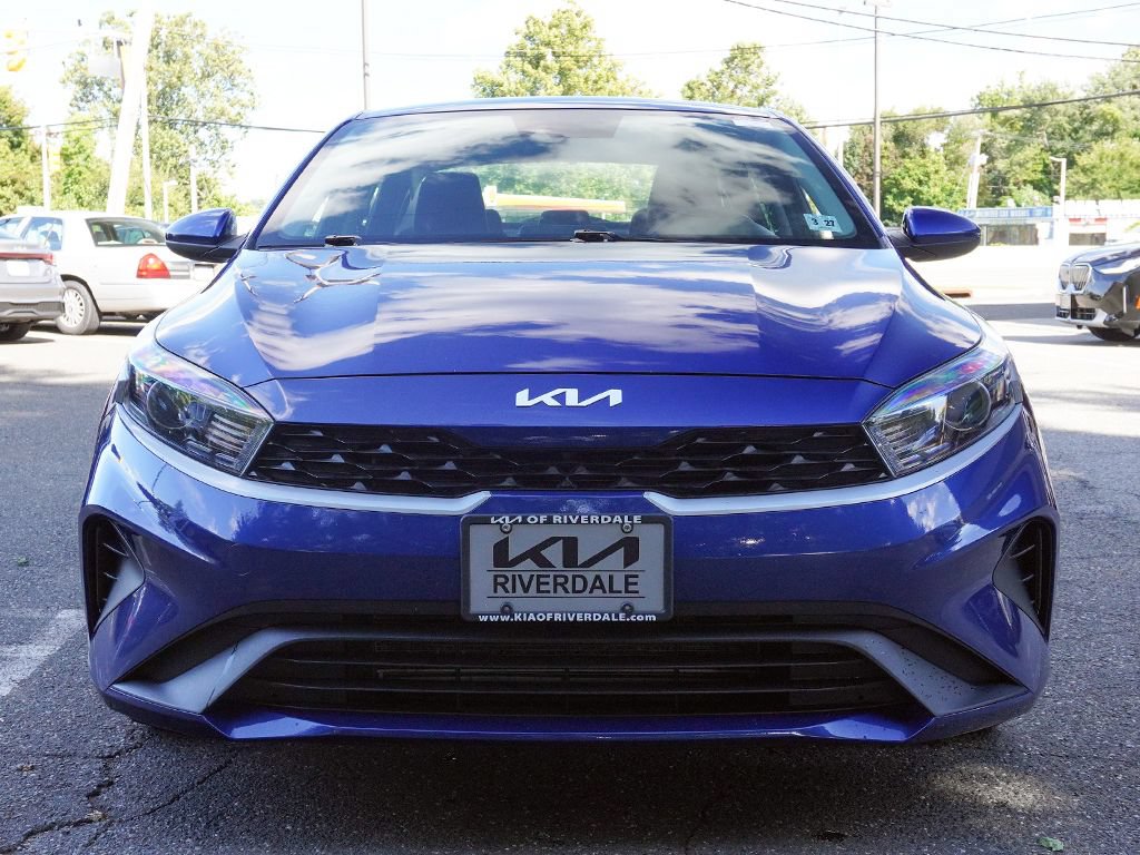 Used 2022 Kia Forte LXS FWD image 9