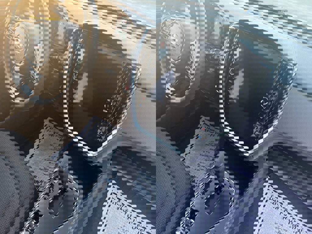 Used 2024 Subaru Crosstrek 2.0i Premium image 22