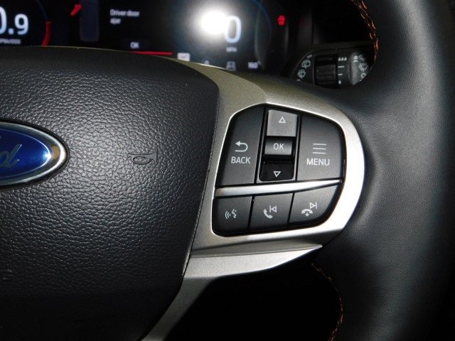 Used 2025 Ford Explorer Active w/ Active Comfort Package image 27