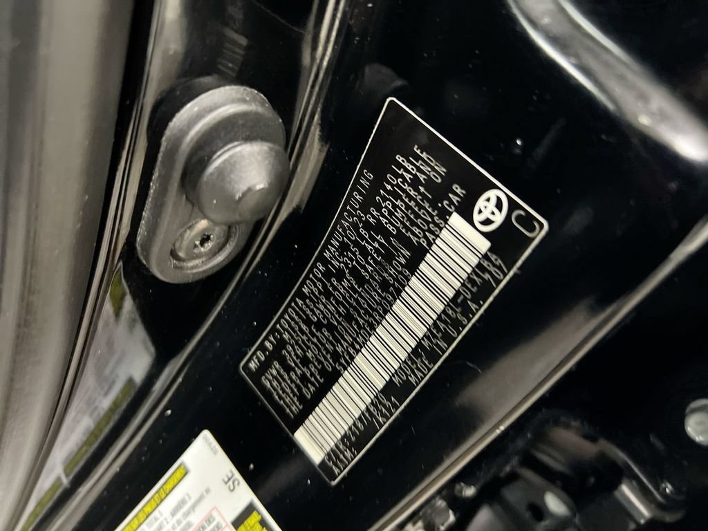 Used 2024 Toyota Corolla LE FWD image 28