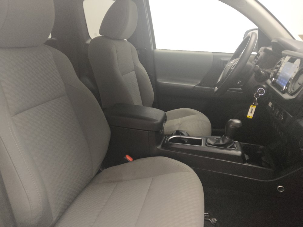 Used 2022 Toyota Tacoma SR image 21