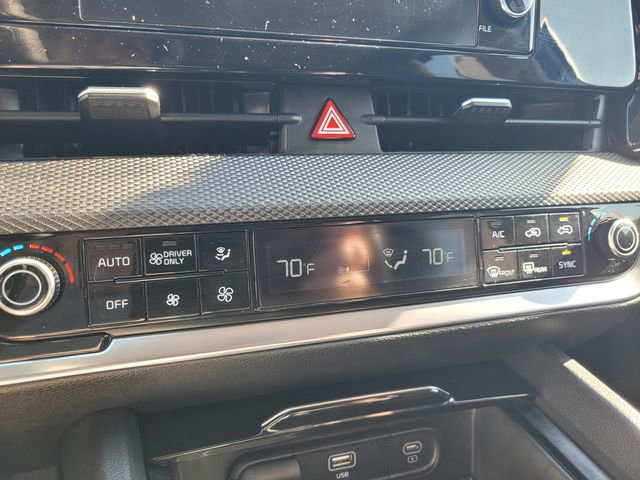 Used 2025 Kia Sportage LX image 23