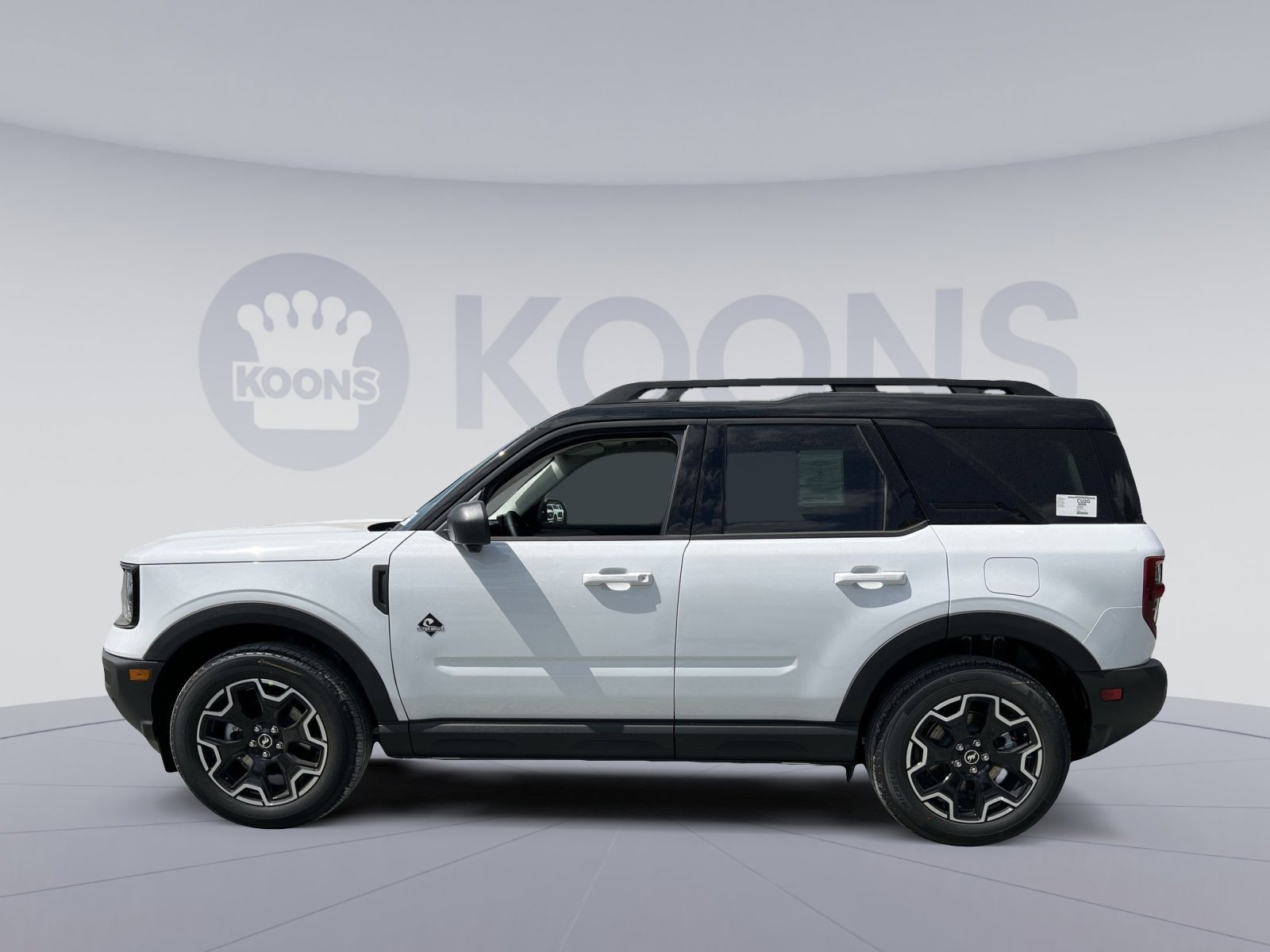 New 2025 Ford Bronco Sport Outer Banks w/ Outer Banks Tech Package+ image 2