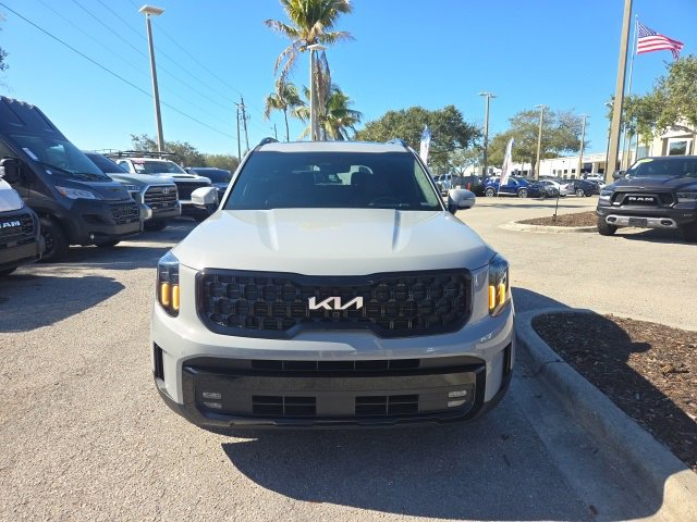 Used 2024 Kia Telluride SX Prestige X-Pro image 3