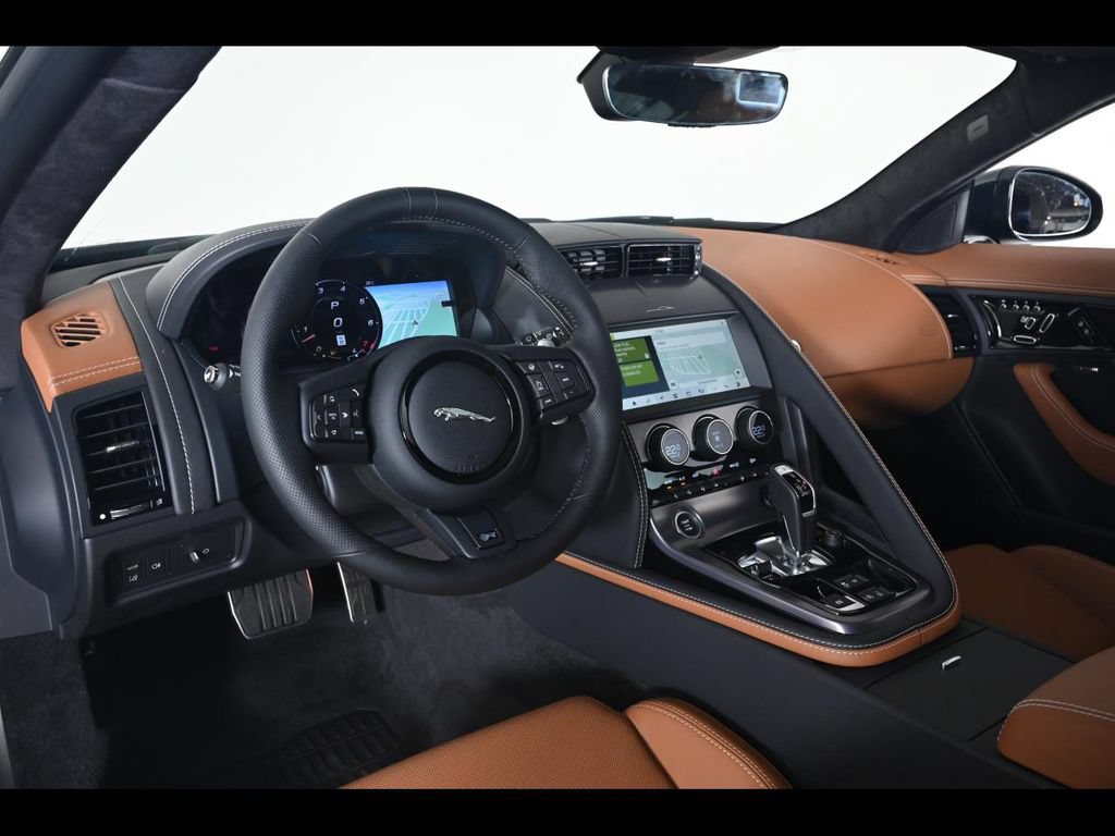 Used 2024 Jaguar F-TYPE R AWD/4WD image 9