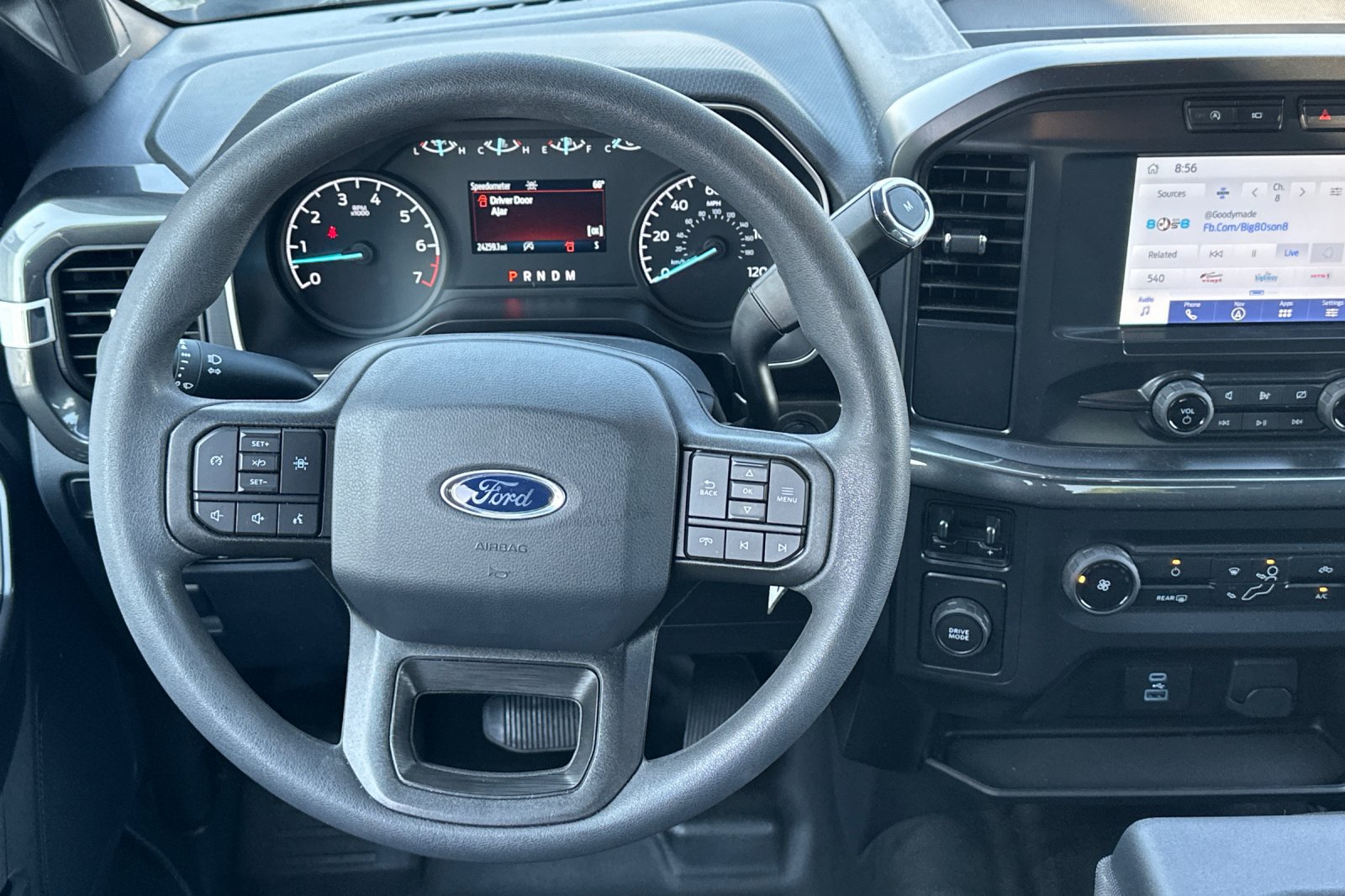 Used 2022 Ford F150 XL w/ STX Appearance Package RWD image 14