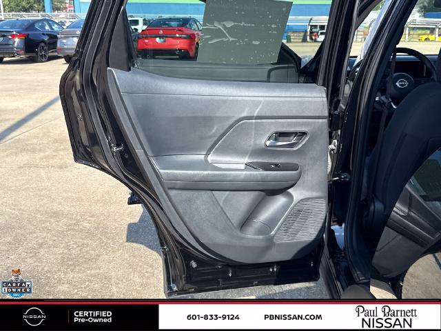 Certified 2025 Nissan Kicks SV w/ Charging Package FWD image 25