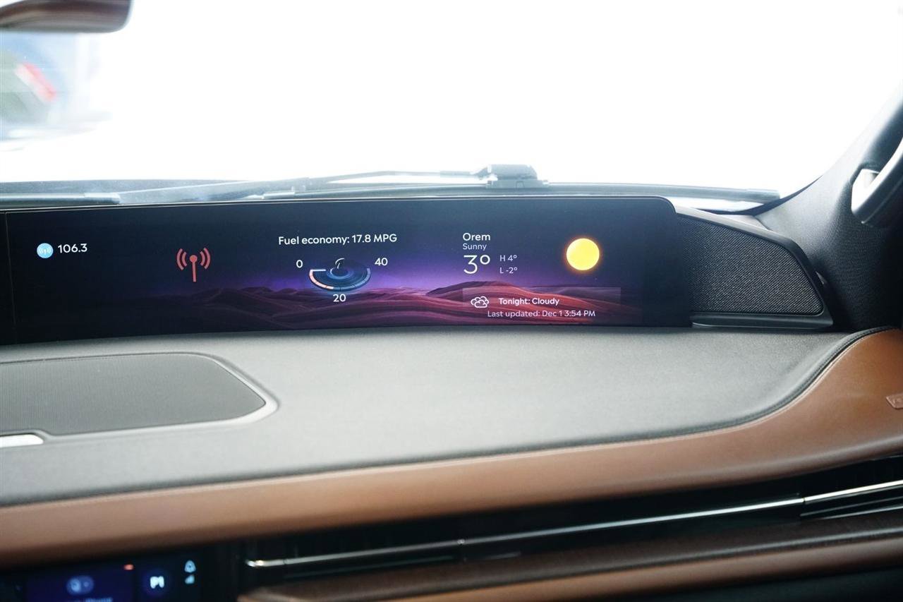 Used 2025 Lincoln Navigator Reserve image 37