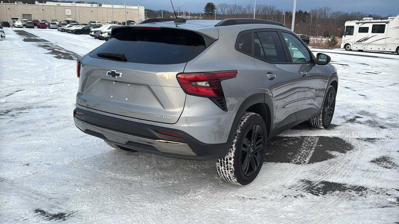 Used 2024 Chevrolet Trax ACTIV w/ Driver Confidence Package image 7