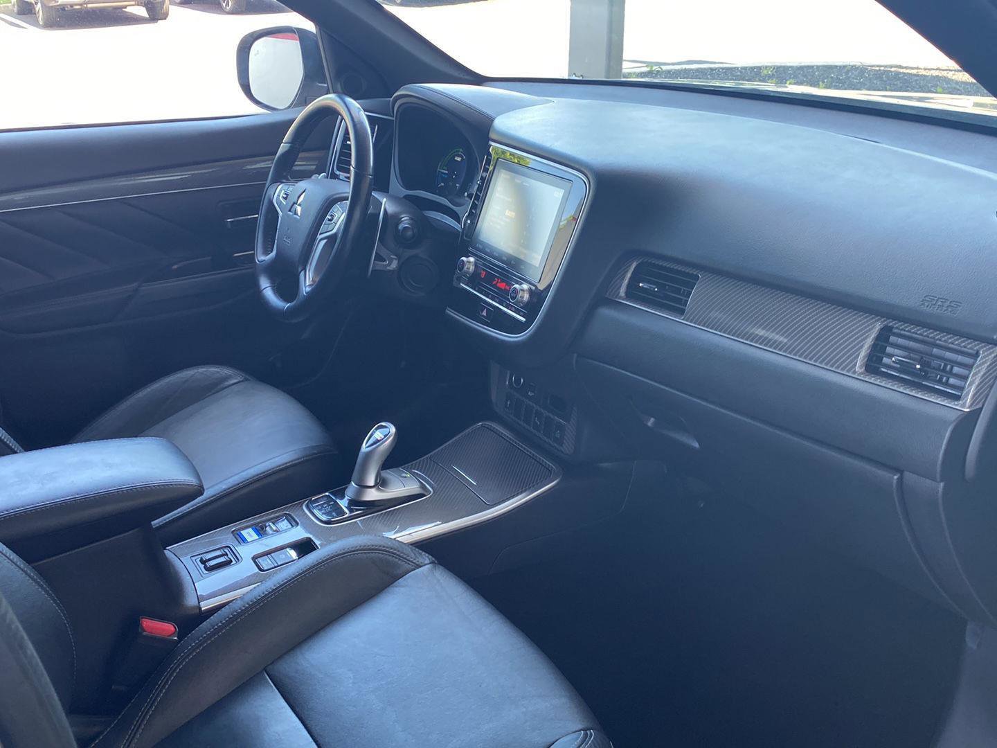 Used 2022 Mitsubishi Outlander SEL AWD/4WD image 27