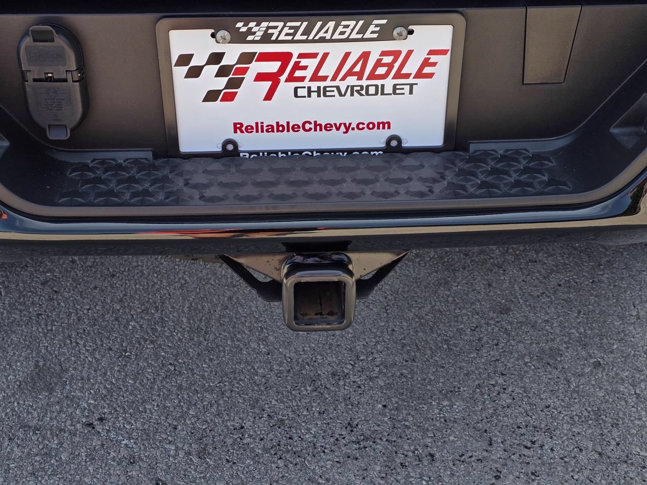 Used 2025 Chevrolet Colorado ZR2 w/ Technology Package AWD/4WD image 8