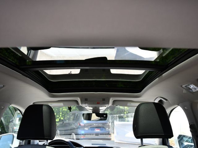 New 2026 Volkswagen Taos SE AWD/4WD image 29