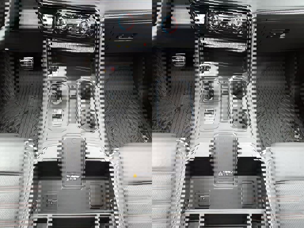 Used 2025 GMC Sierra 1500 AT4X w/ AT4X AEV Edition image 12