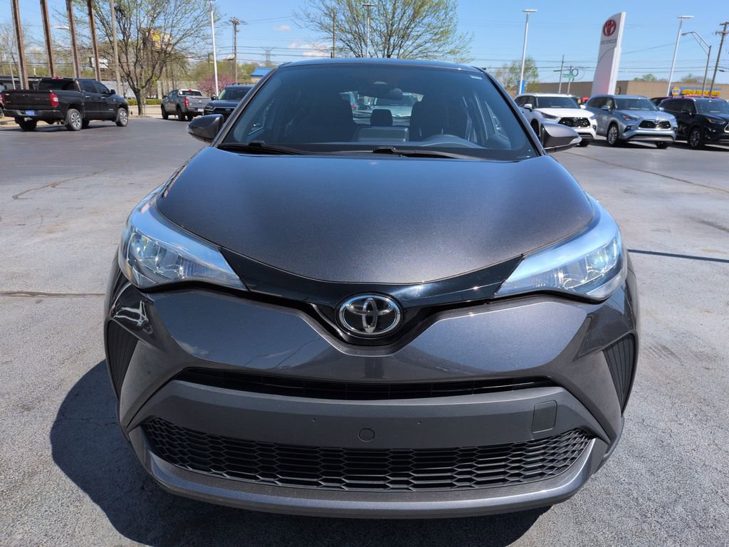 Certified 2022 Toyota C-HR XLE image 8