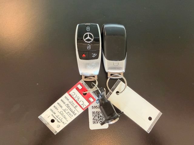 Used 2018 Mercedes-Benz E 400 4MATIC Cabriolet image 32
