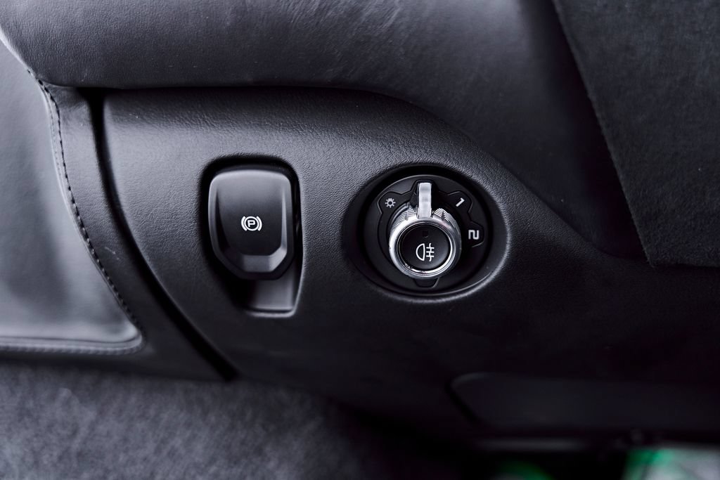 Used 2025 McLaren 750S Spider RWD image 83