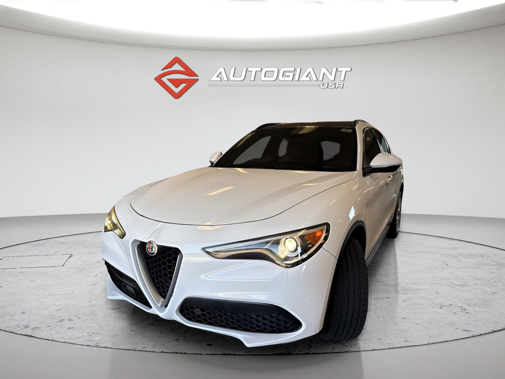 Used 2018 Alfa Romeo Stelvio Ti Sport AWD/4WD image 1