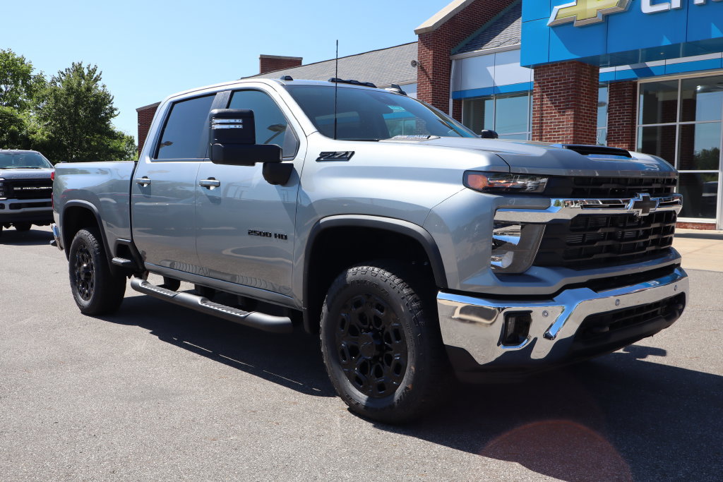 New 2026 Chevrolet Silverado 2500 LT w/ Safety Package AWD/4WD image 5