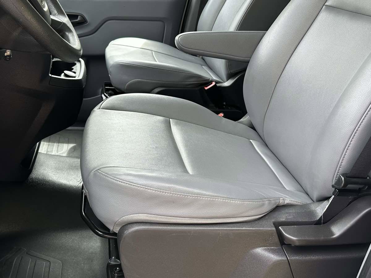 Used 2019 Ford Transit 350 148 Medium Roof image 10