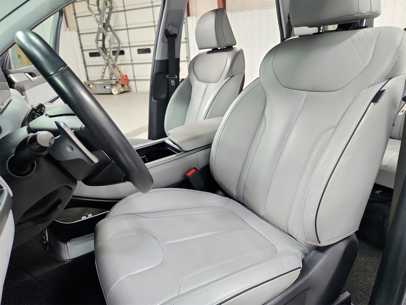 Used 2024 Hyundai Palisade SEL image 19