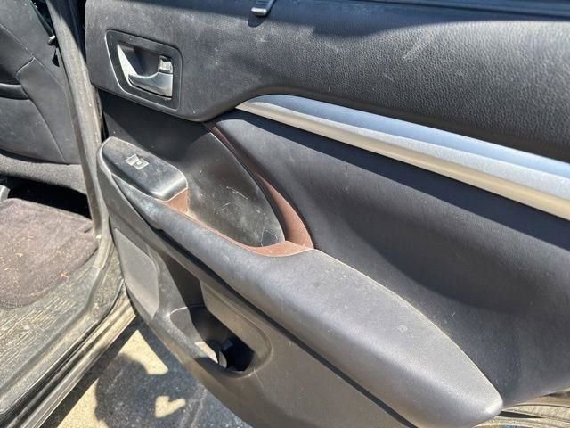 Used 2016 Toyota Highlander XLE image 31