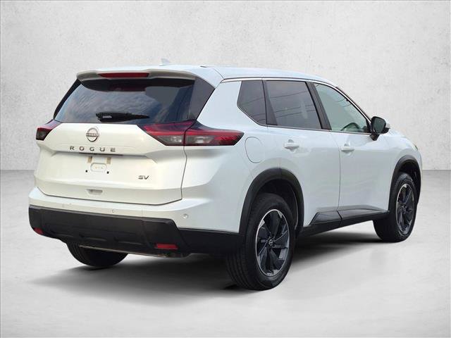 Used 2024 Nissan Rogue SV FWD image 5