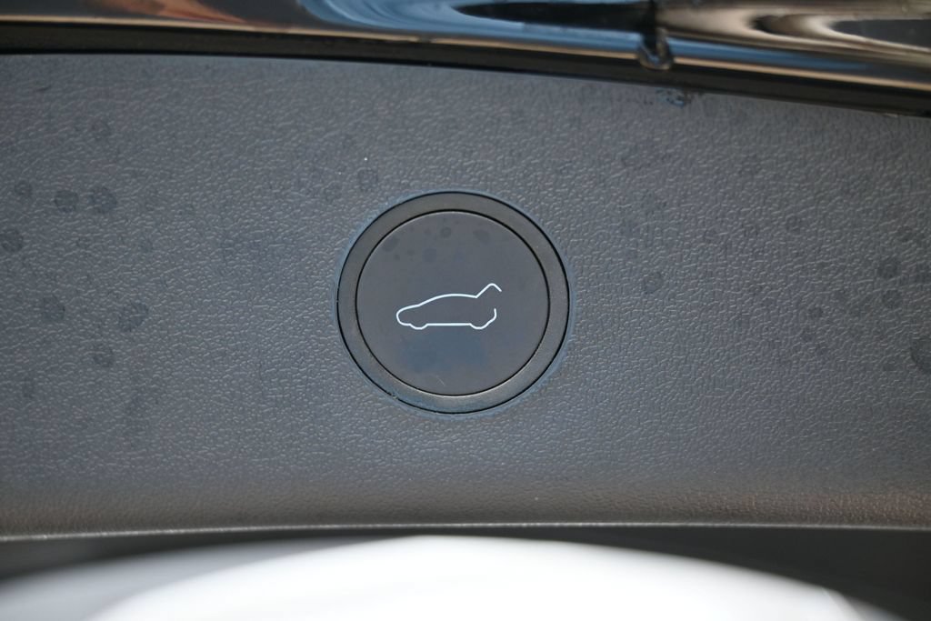 Used 2023 Tesla Model 3 Performance AWD/4WD image 16
